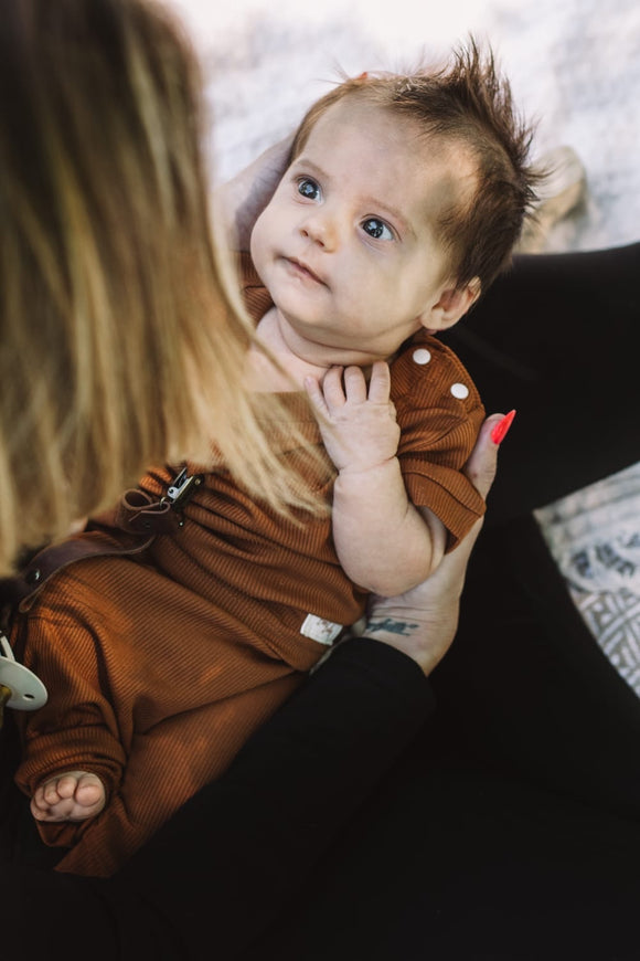 Rust T & leggings
