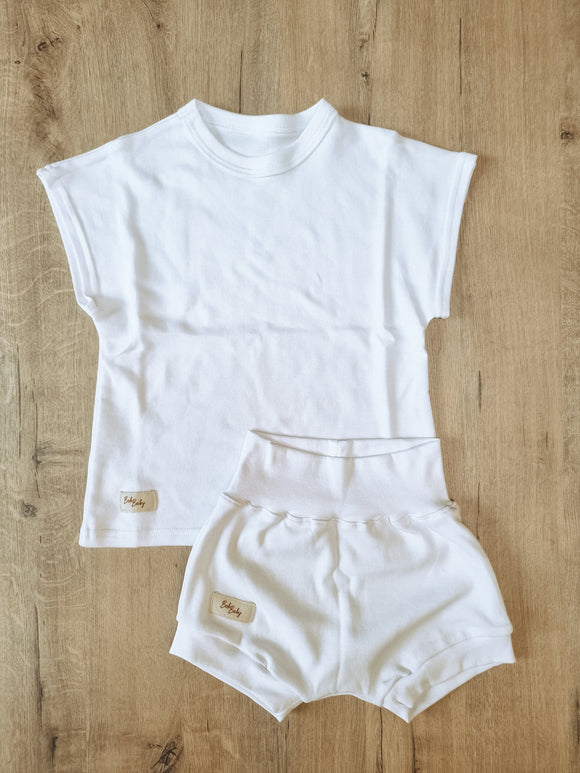 Puff shorts and T